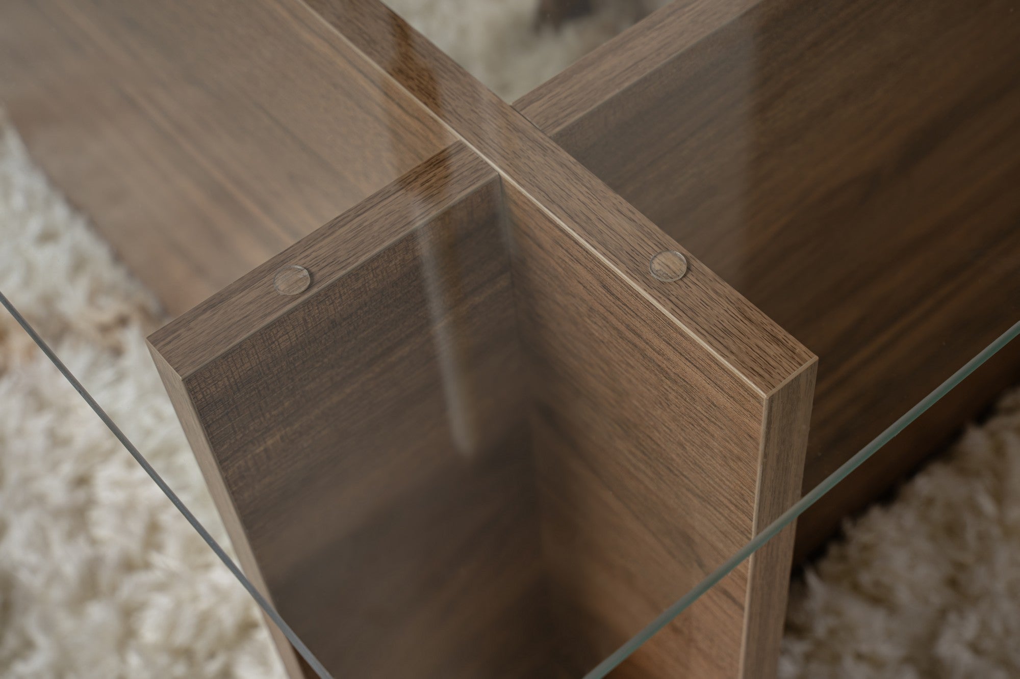 Vetrino - Walnut Coffee Table
