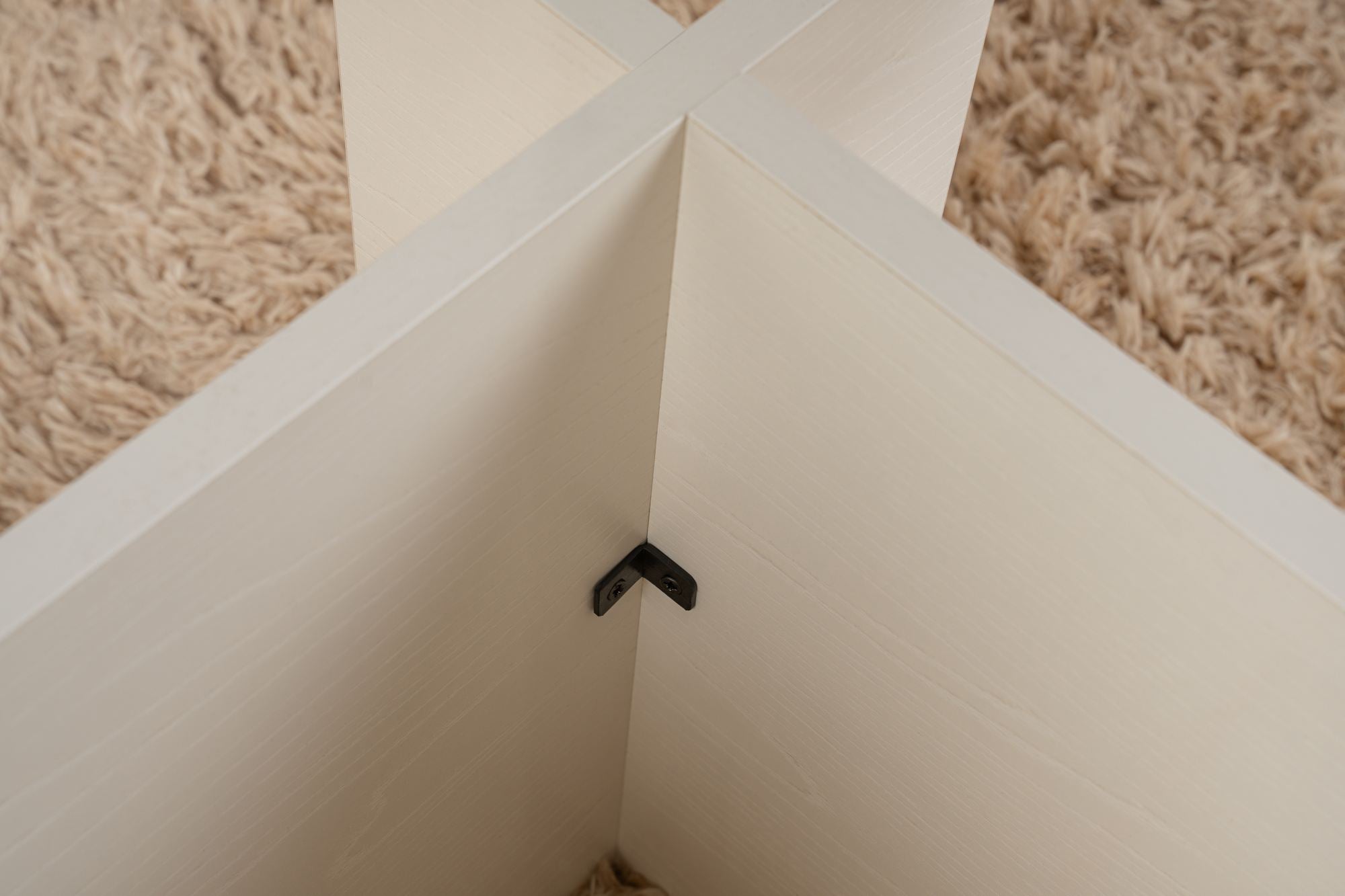 Vetrino - Wooden White Coffee Table