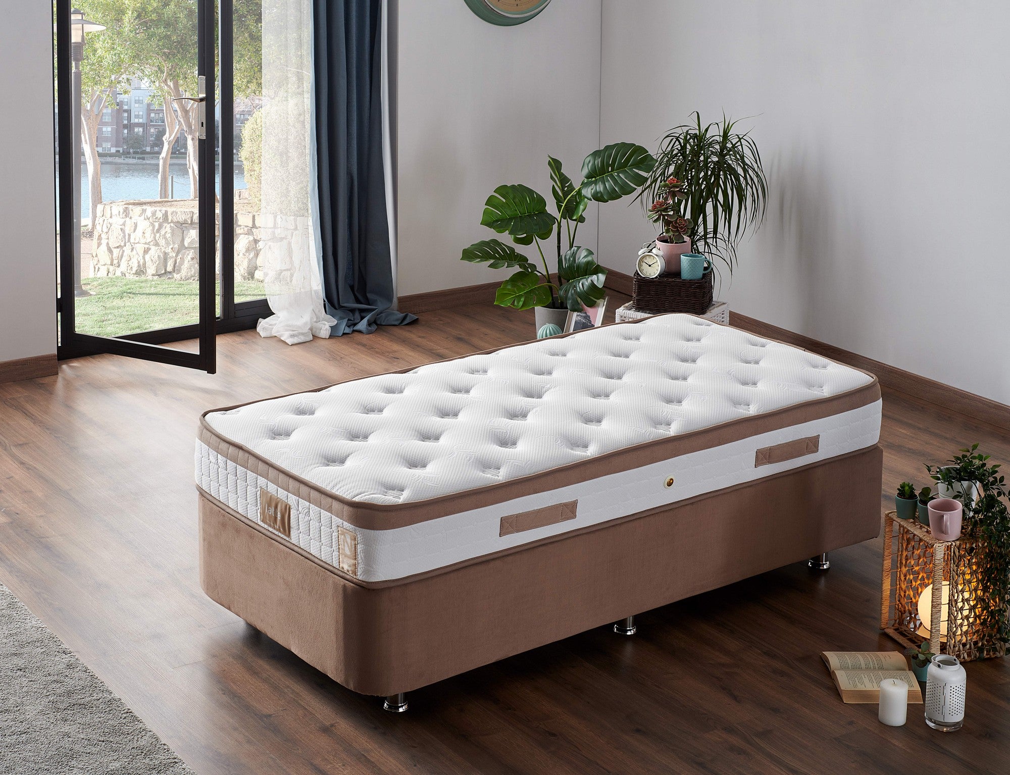 Latte 90x200 cm Enkelstorlek Fast Madrass Madrass