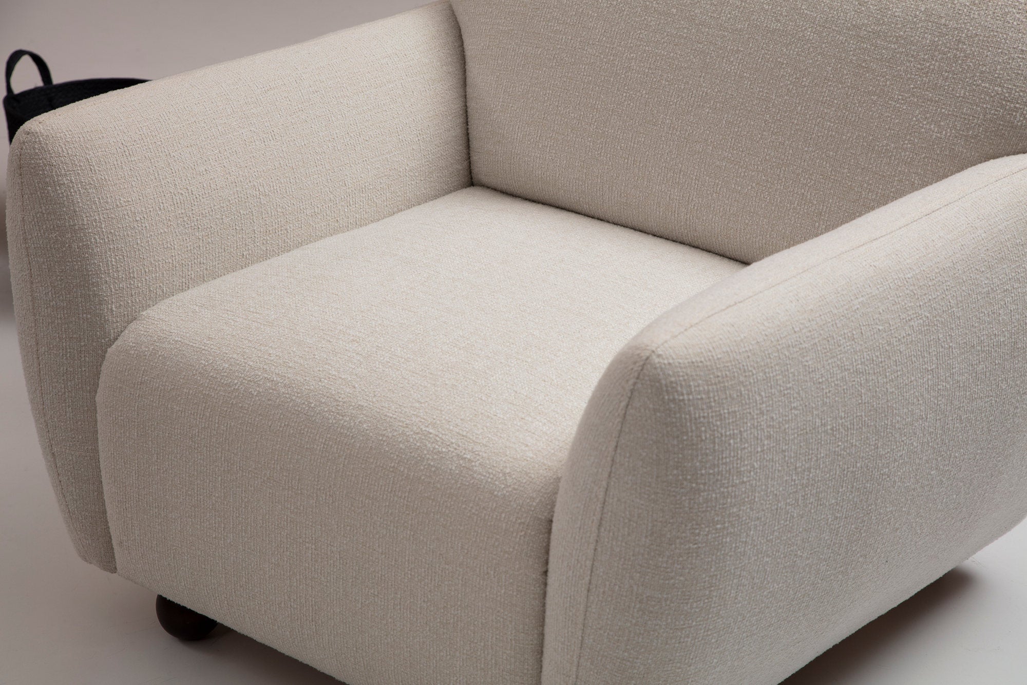 Eddy - Cream Wing Chair
