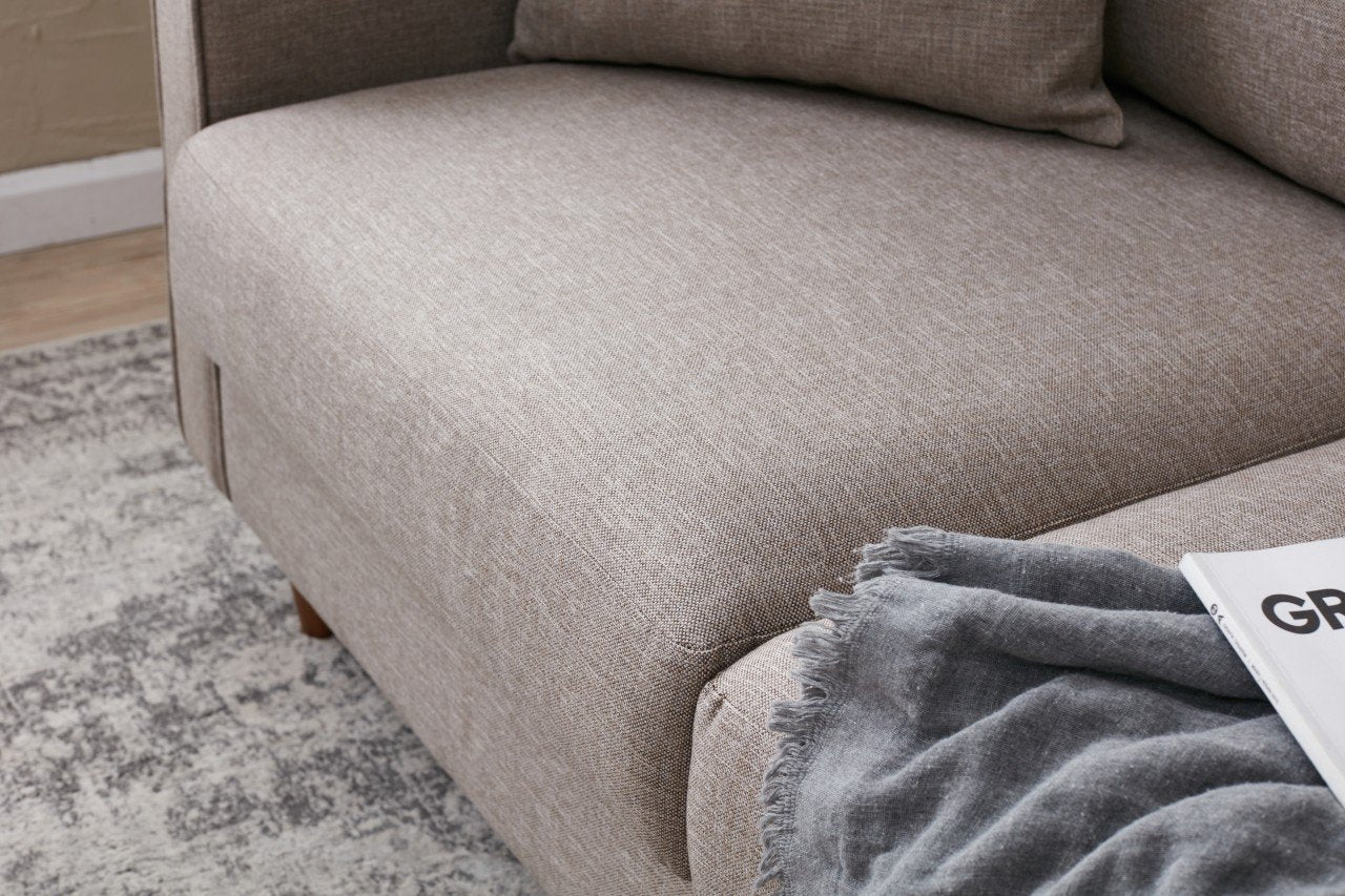 Eva - Grädd 2-Sits Soffa