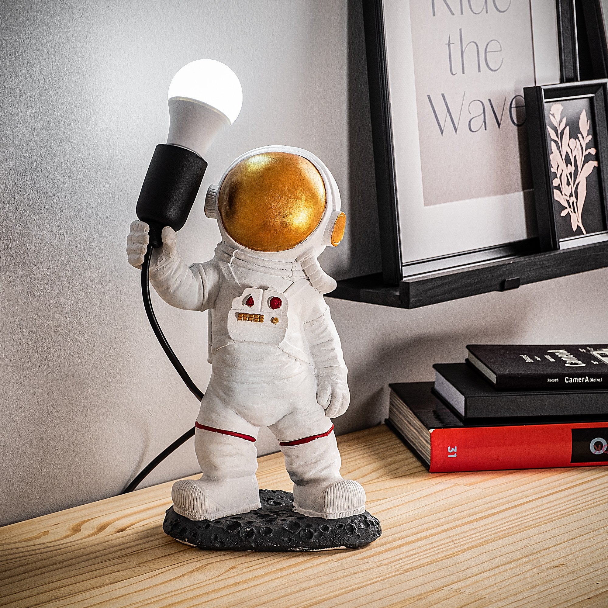 Astronaut - 1 Bordslampa