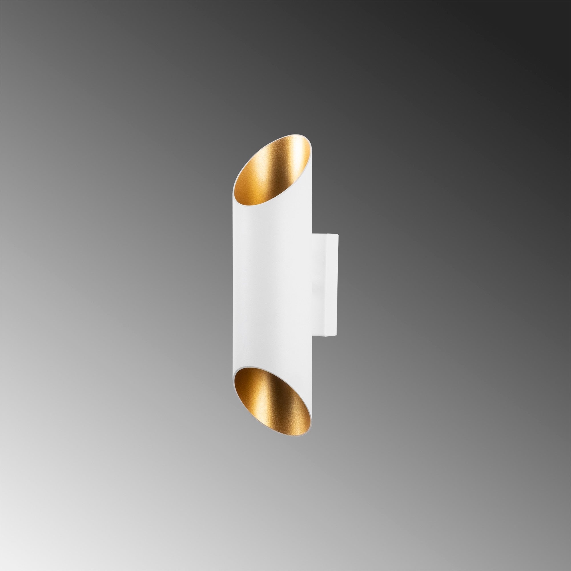Cut - 11815 Vägglampa
