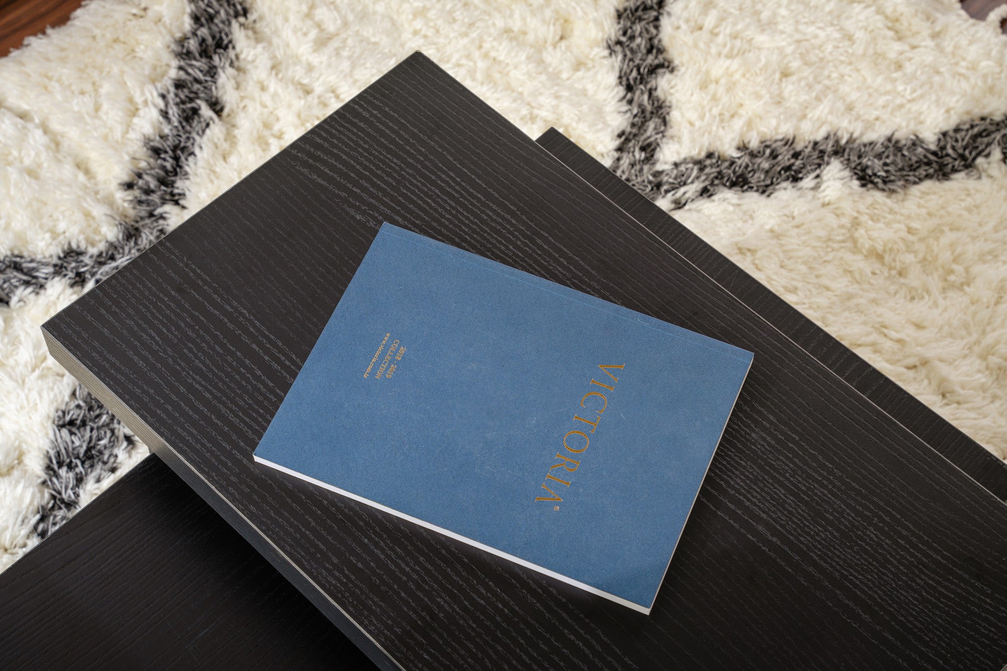 Sanctuary - Wood Black Soffbord