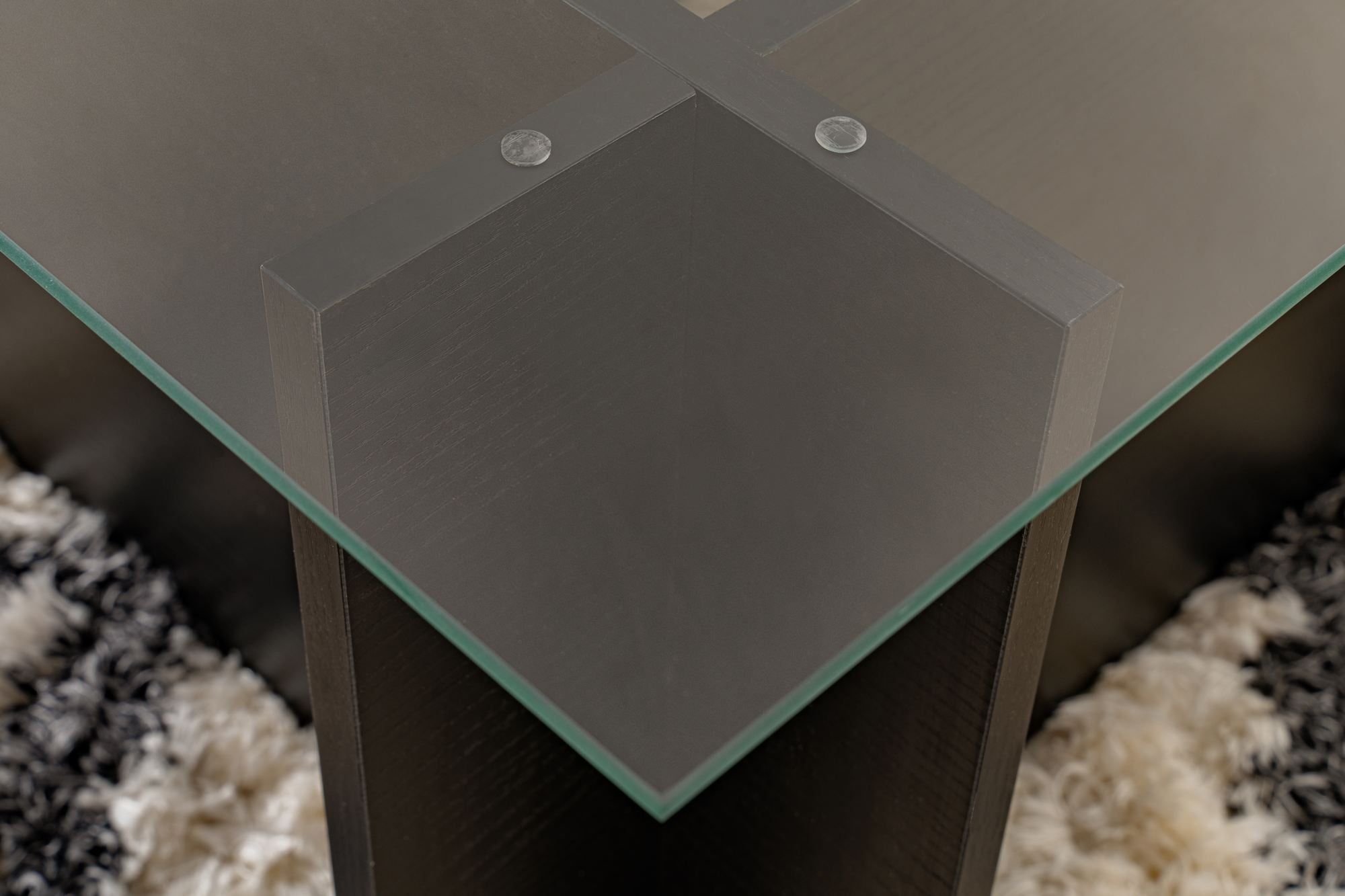 Vetrino - Wood Black Coffee Table