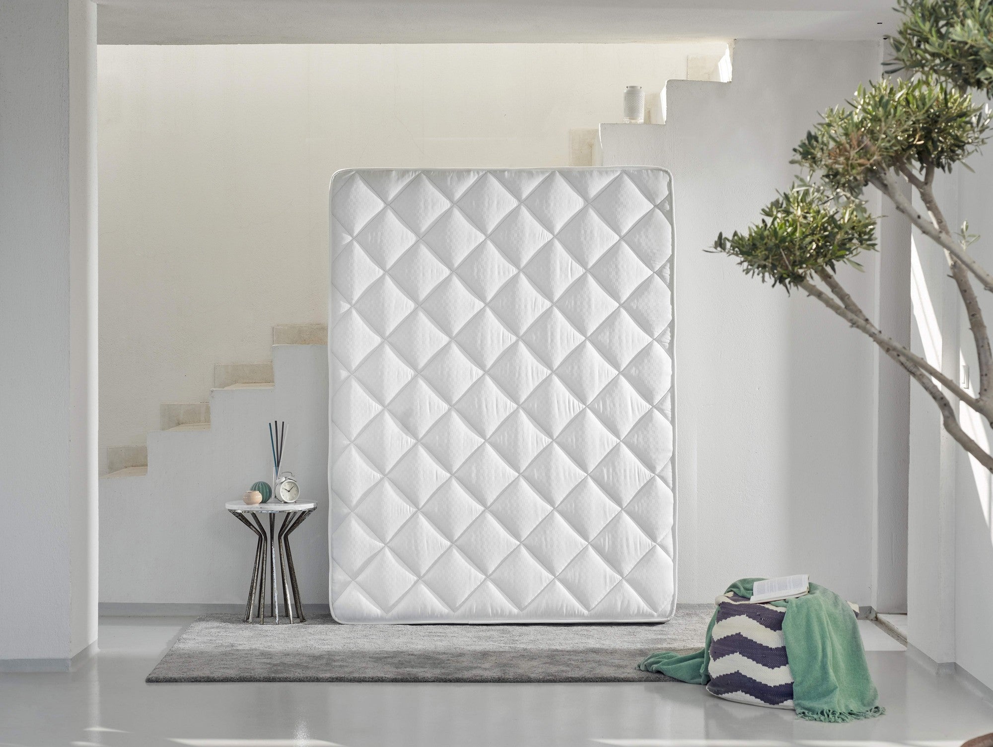 Daisy 180x200 cm Dubbelsäng Luxury Mellan Madrass Madrass