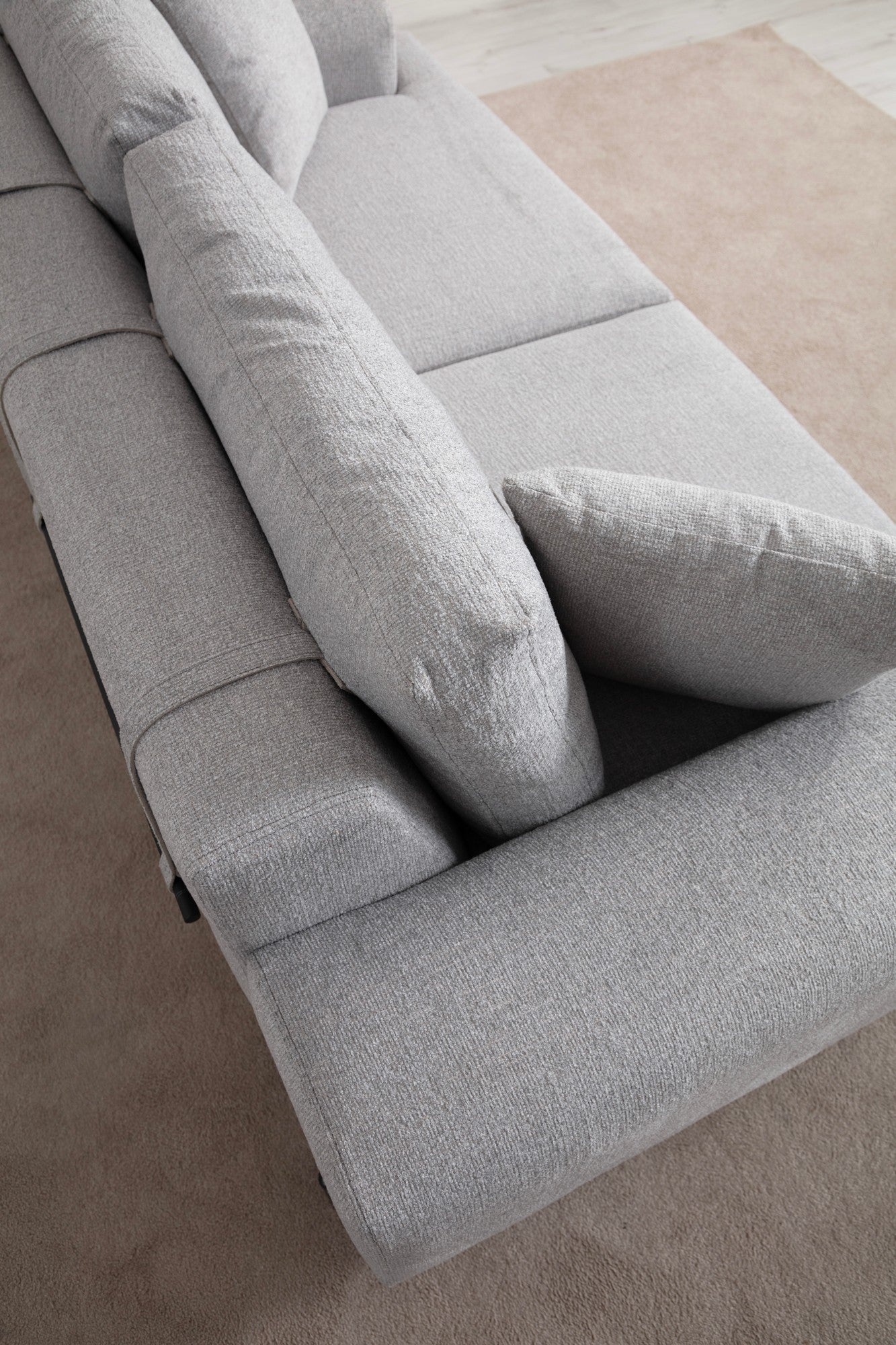 Eti Svart 3 Sits - Grå 3-Sits Soffa