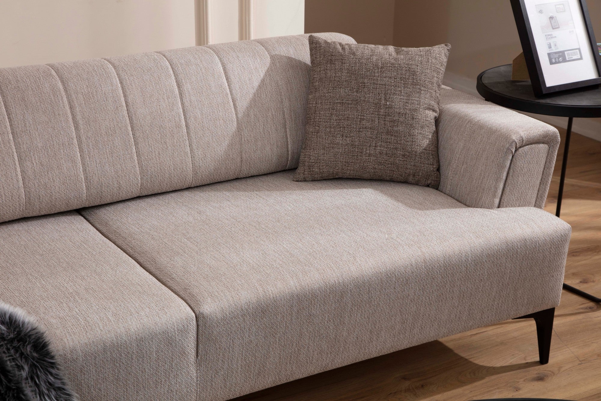 Hamlet - Beige 2-Sits Soffa
