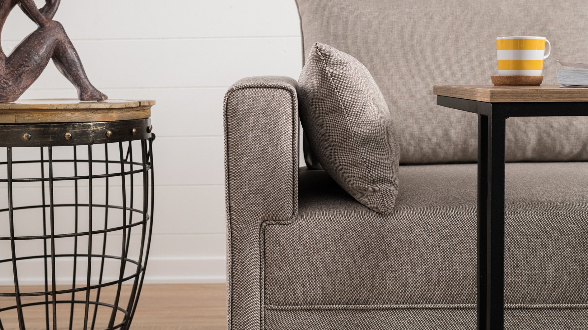 Bella Sofa För 2 Pr - Gräddvitt 2-Sitssoffa