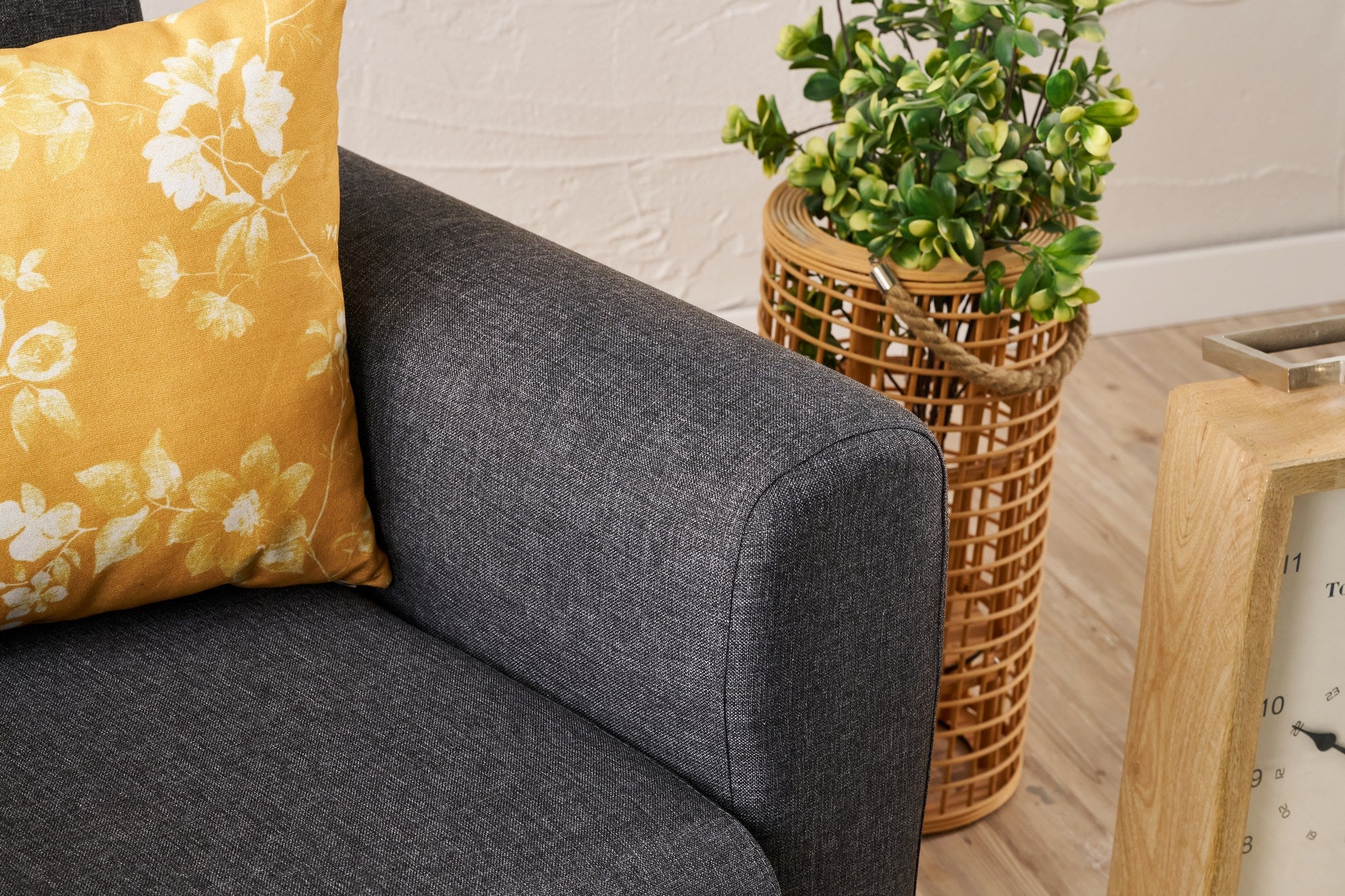 Noya Linen - Anthracite 1-Seat Sofa