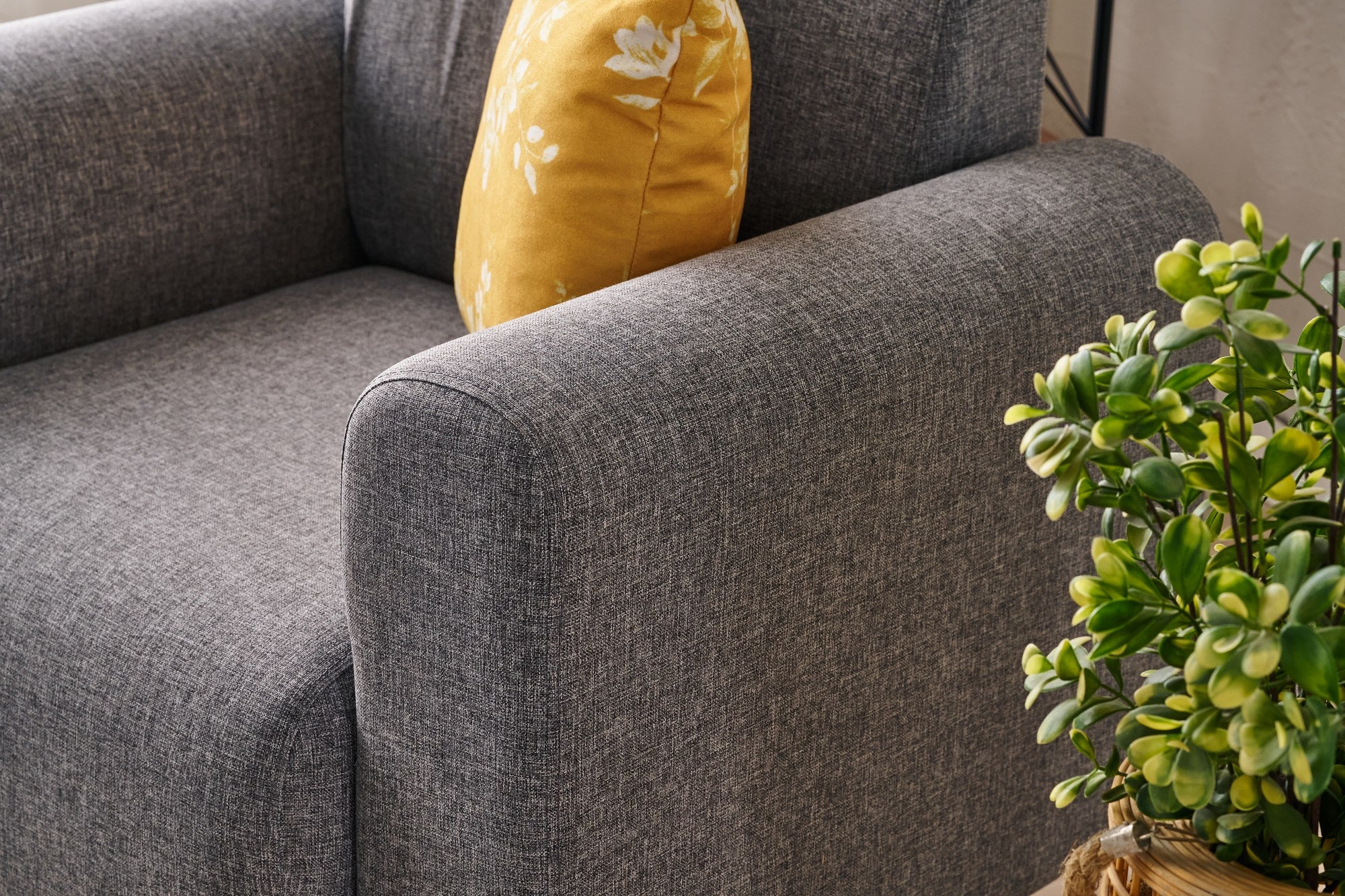 Noya Linen - Grey 1-Seat Sofa