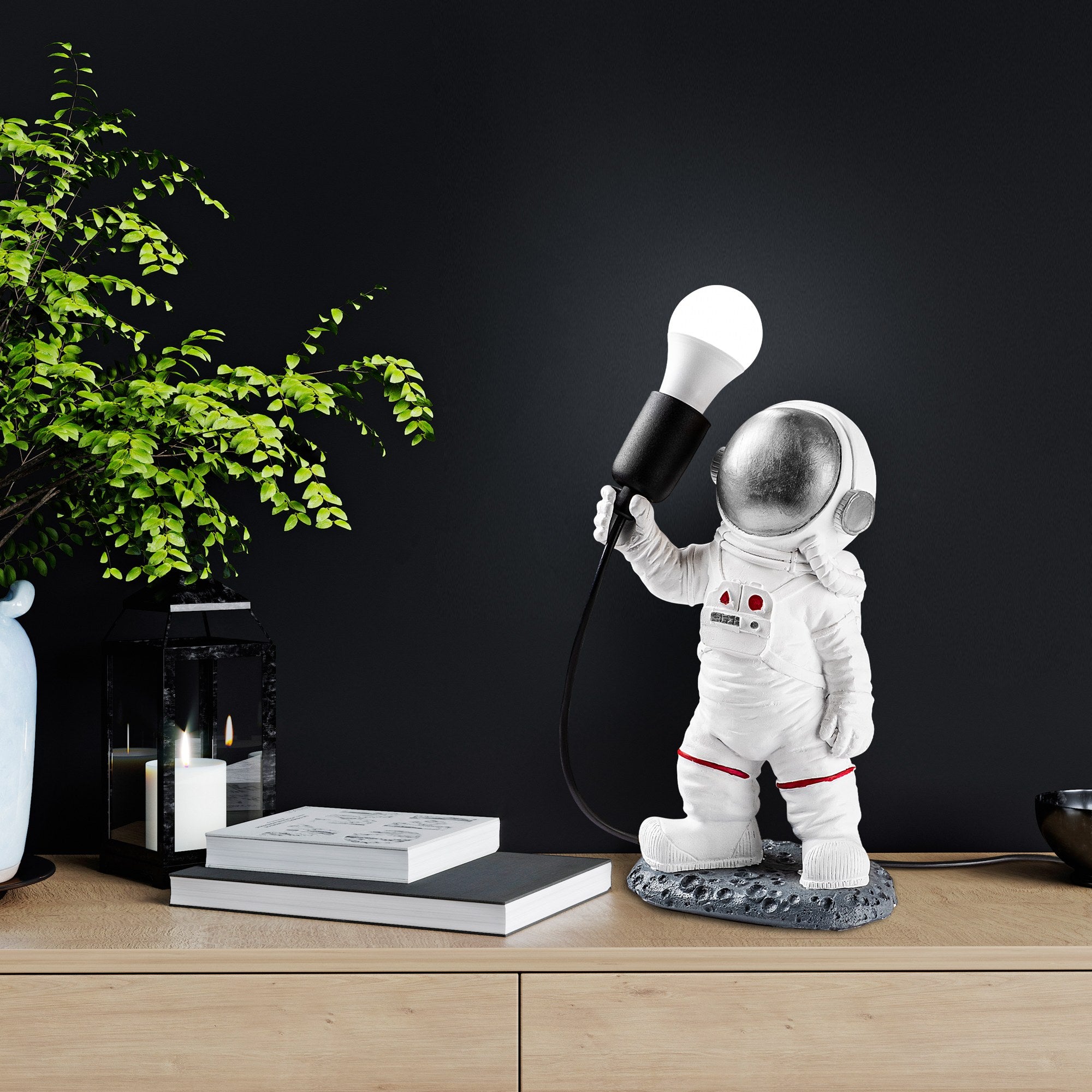 Astronaut - 3 Bordslampa