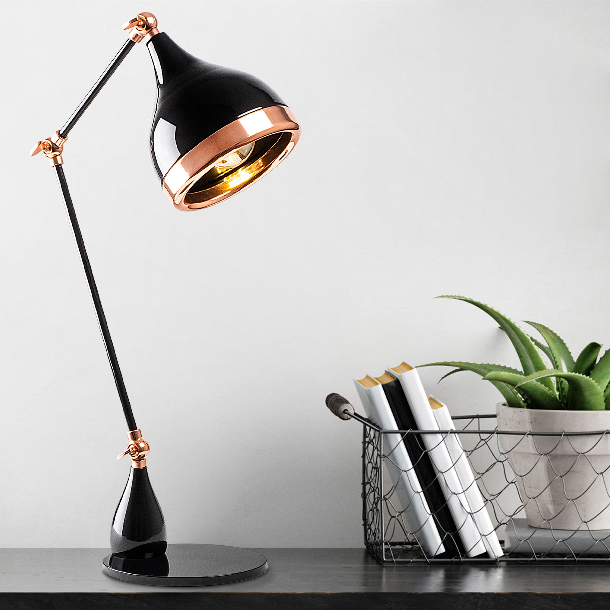 Yıldo - 7015 Bordslampa