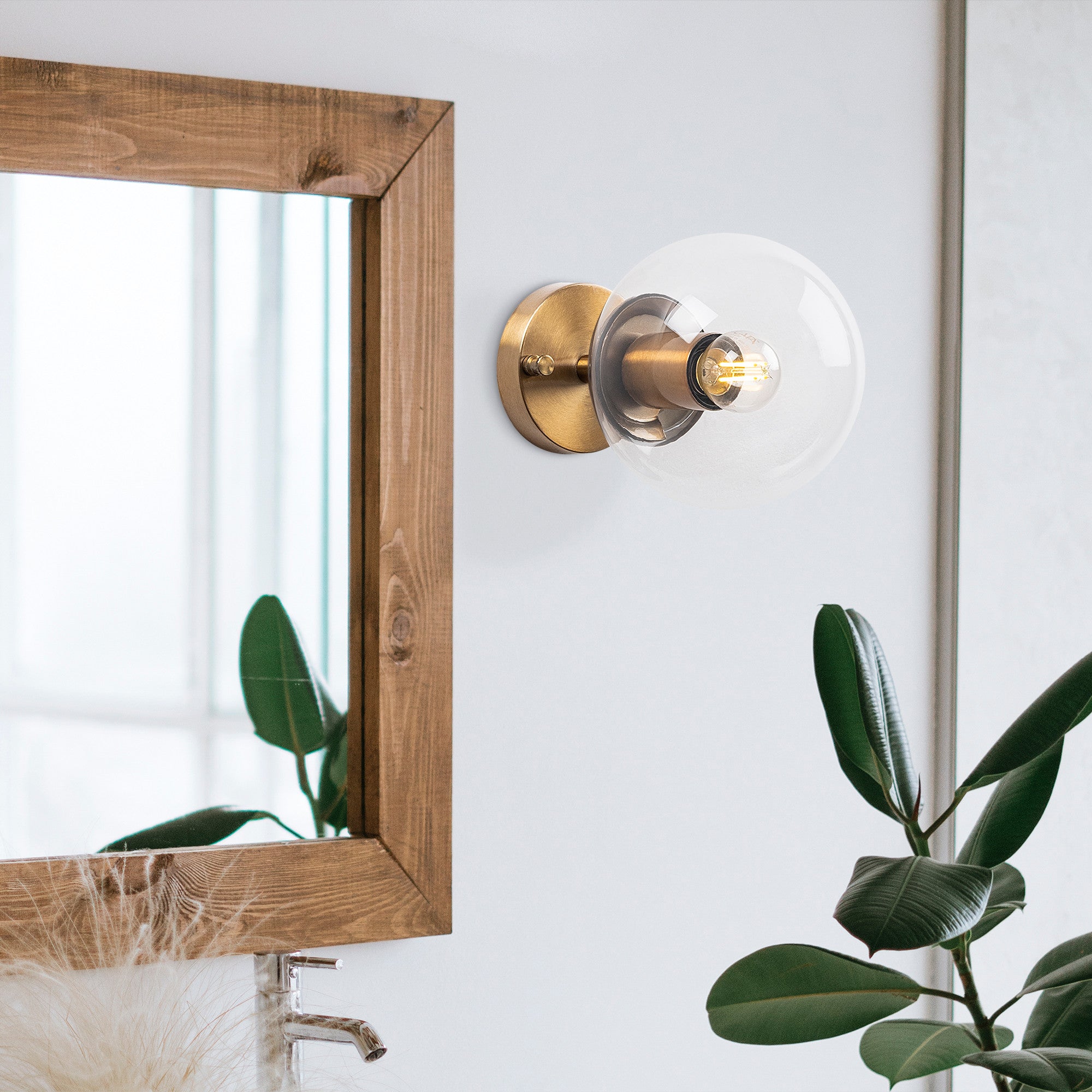 Atmaca - 10235 Vägglampa